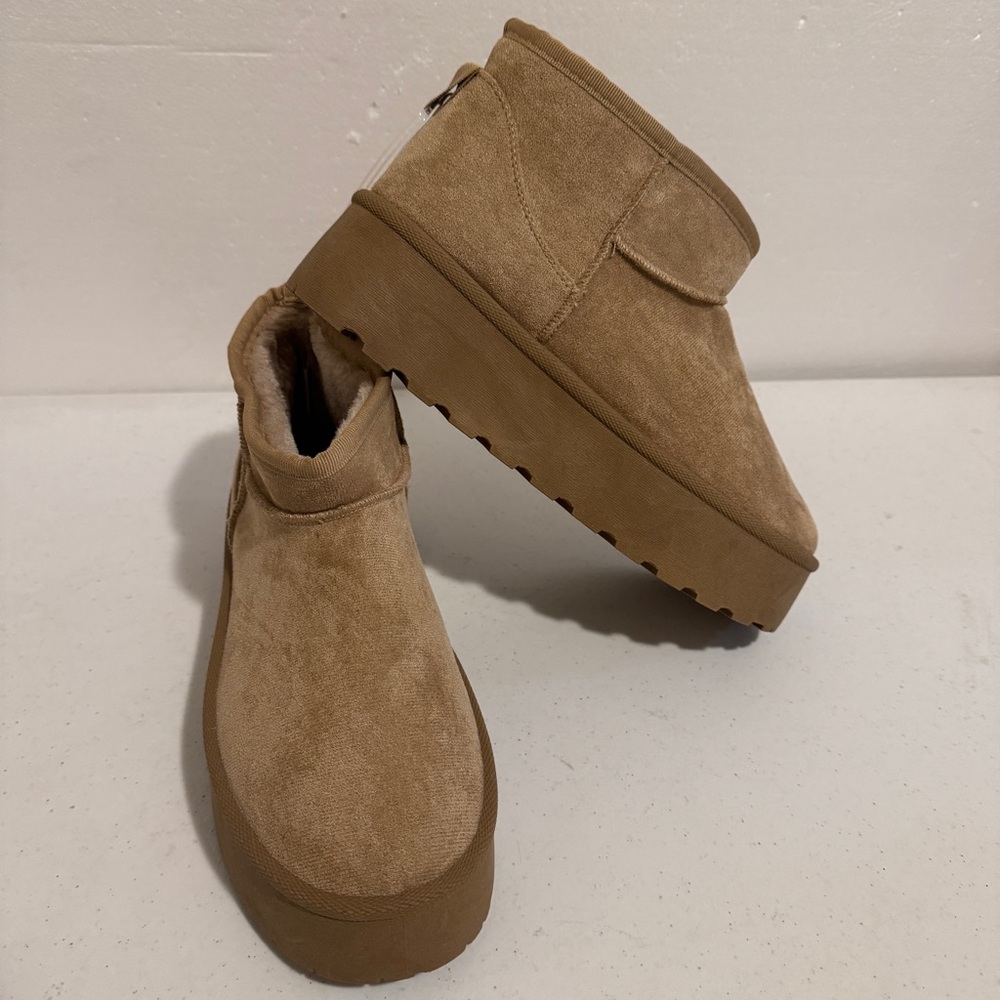 Olivia & Kate Low Slung Faux Fur Lined Platform Booties Size  11 Tan Cherry226L